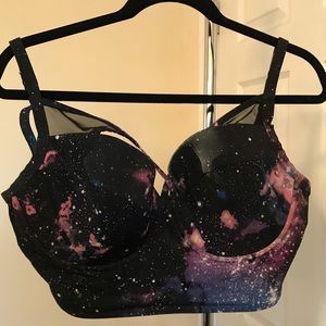 Torrid GALAXY PRINT STRAPPY BIKINI TOP size 1